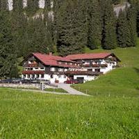 Bikerhotel.com - Hotel Berghof Fetz